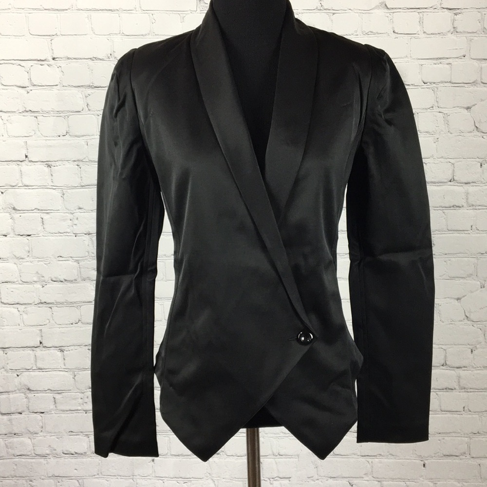 Shape FX Black Tuxedo Cut Form Fitting Blazer NWT - Picture 1 of 8
